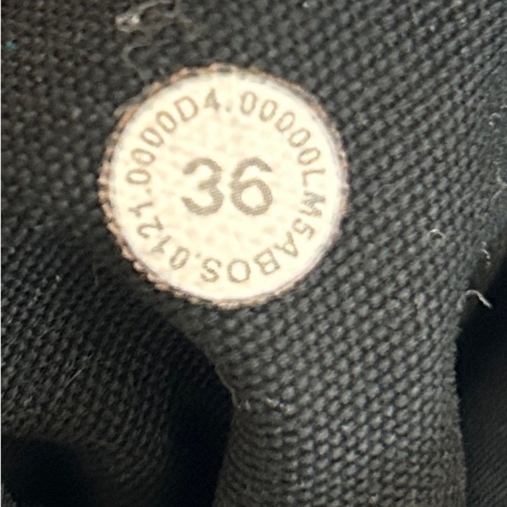 Lululemon Men’s ABC Slim-Fit Pant 36
*Utilitech - Picture 12 of 12
